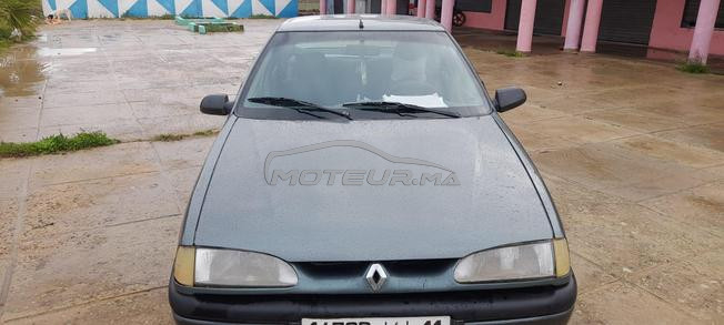 Renault 19