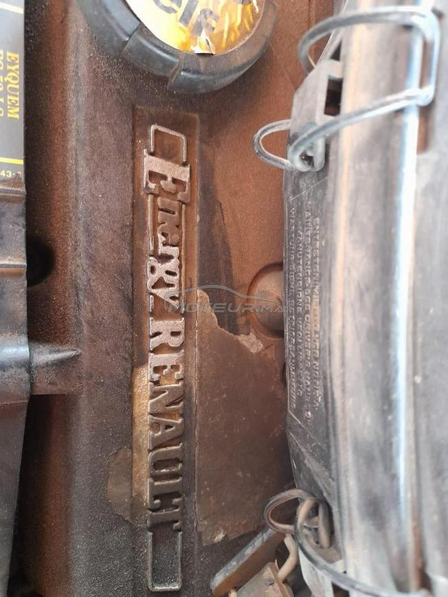 Renault 19