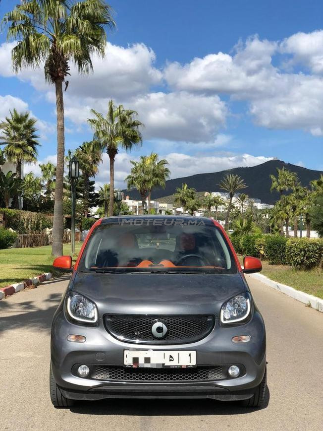 Smart Smart Essence Manuelle à Casa Californie