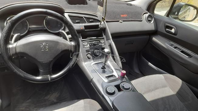 peugeot 3008 très bon état 
