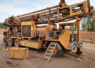 حفارة آبار sonda من نوع ingersoll T4