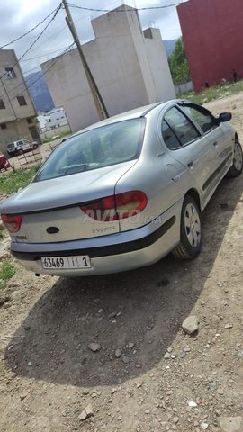 Renault Megane occasion Diesel Modèle 2001