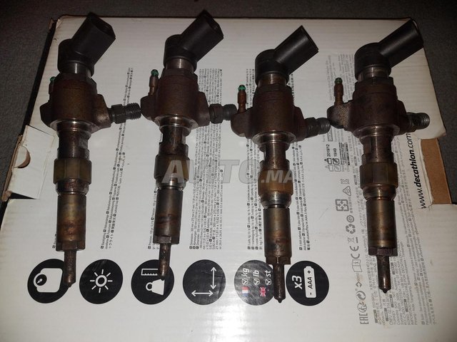 4 injecteurs ford focus 1.6