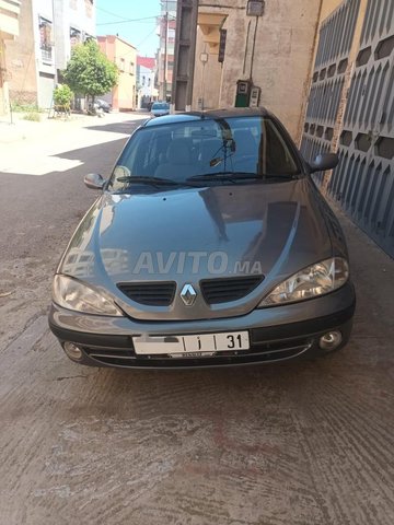 Renault Megane occasion Diesel Modèle 2001