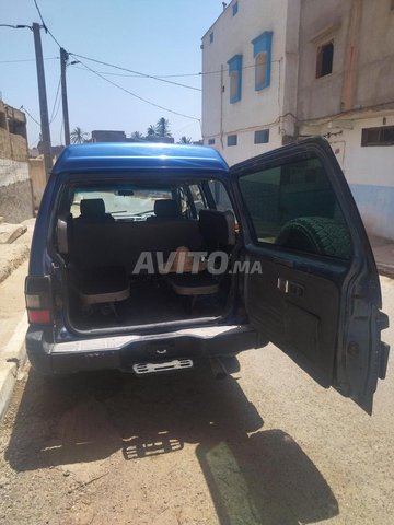 Mitsubishi pajero occasion Essence Modèle 1995