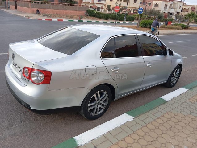 Volkswagen Jetta occasion Diesel Modèle 2010