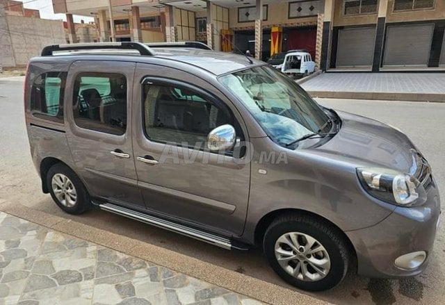 Renault Kangoo occasion Diesel Modèle 2016