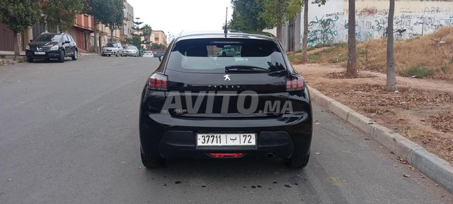 Peugeot 2008 occasion Diesel Modèle 2021