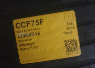 3 jante avec les pneus