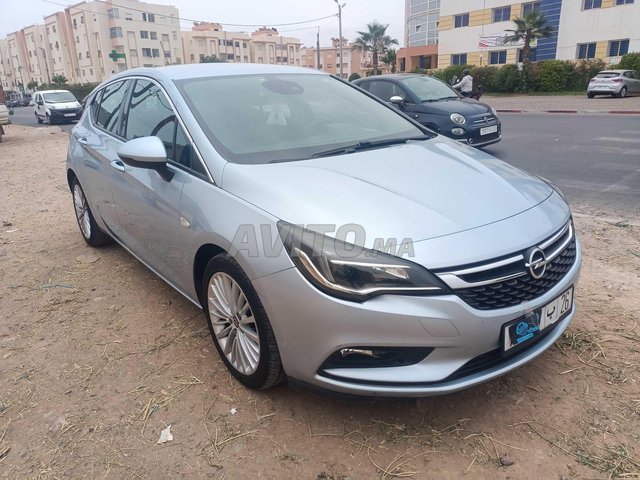 Opel Astra occasion Diesel Modèle 2018