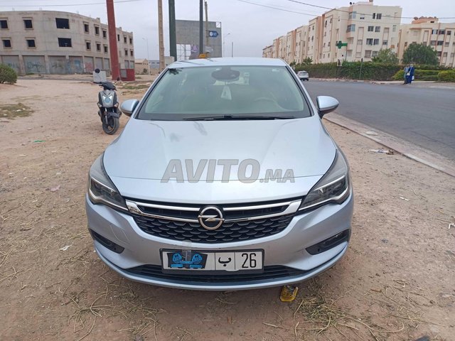 Opel Astra occasion Diesel Modèle 2018