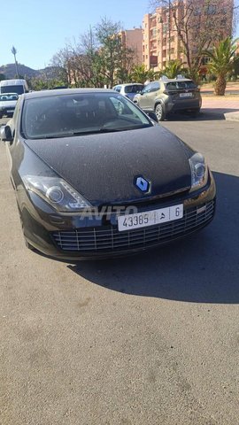 Renault Laguna occasion Diesel Modèle 2015