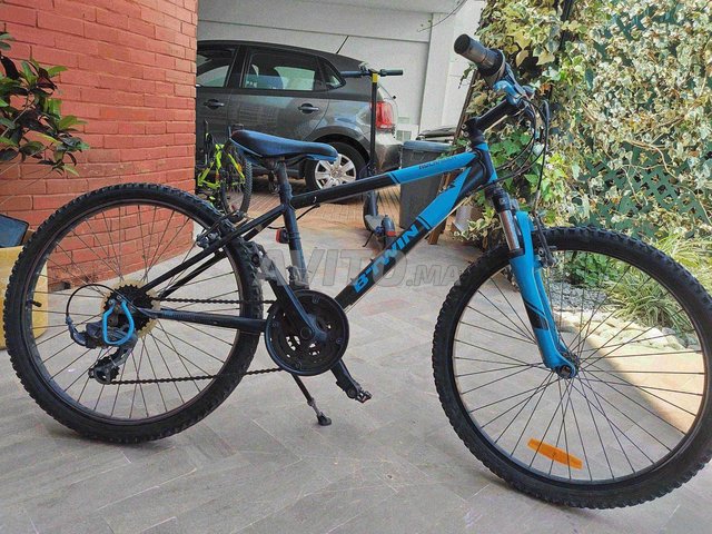 velo between Avito.ma