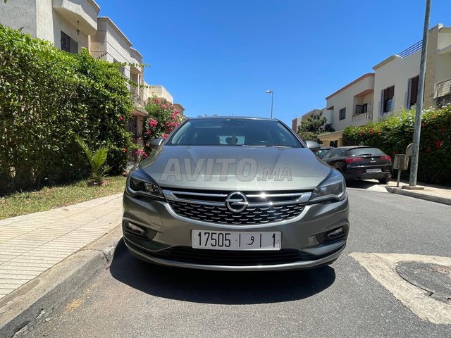 Opel Astra occasion Diesel Modèle 2020