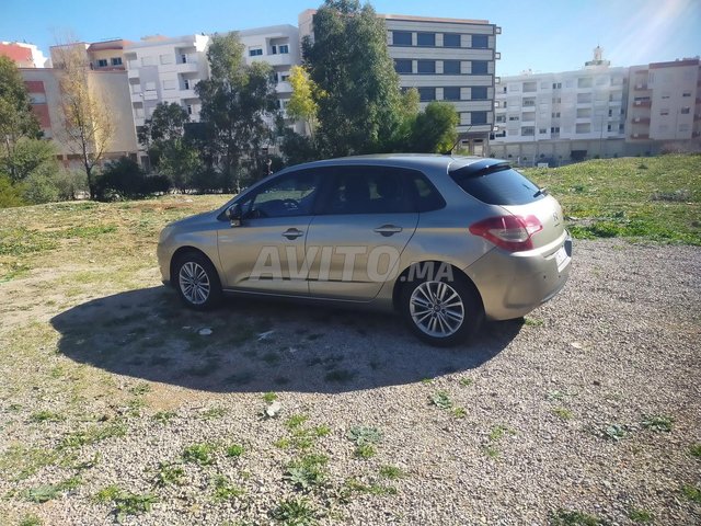 Citroen C4 occasion Diesel Modèle 2013