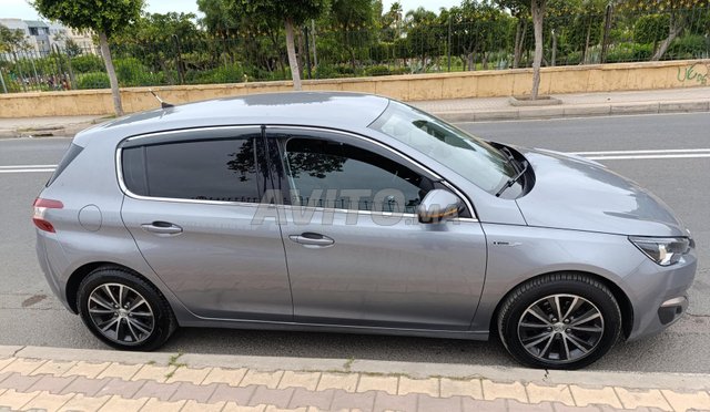 Peugeot 308 occasion Diesel Modèle 2016