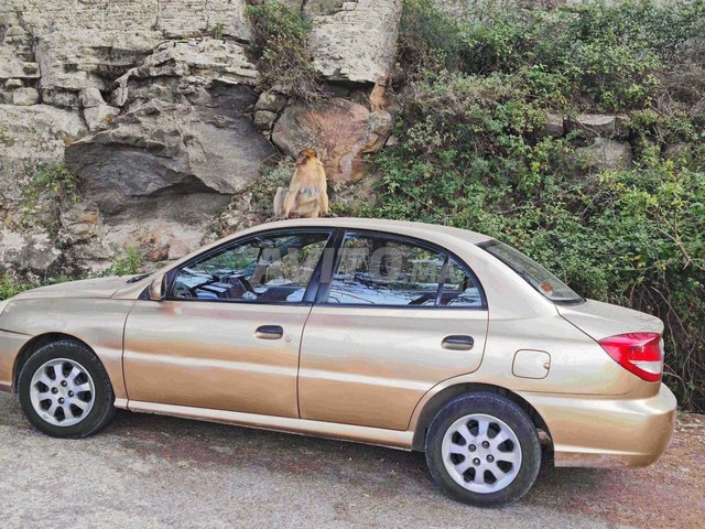 Kia Rio occasion Essence Modèle 2005