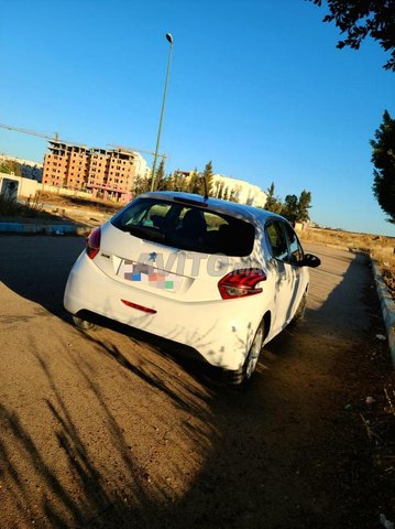 Peugeot 208 occasion Diesel Modèle 2018