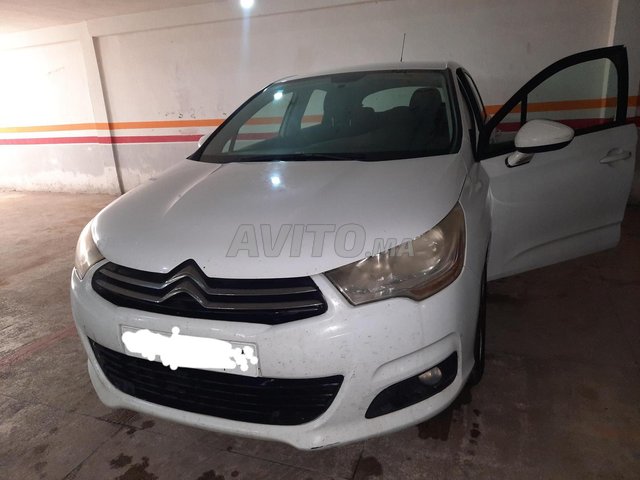 Citroen C4 occasion Diesel Modèle 2013