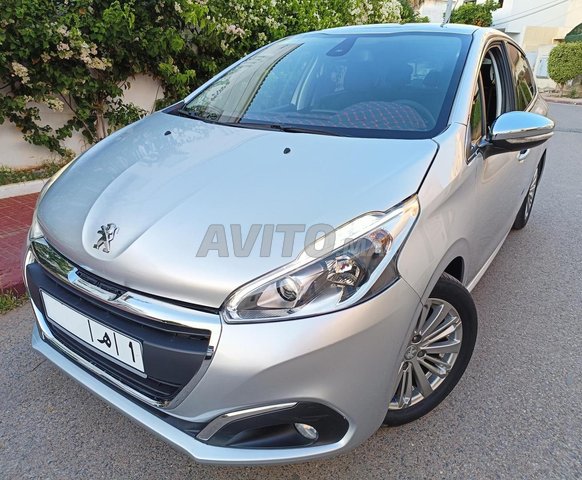 Peugeot 208 occasion Diesel Modèle 2018