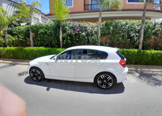BMW Série 1 118 i Essence Automatique 2009