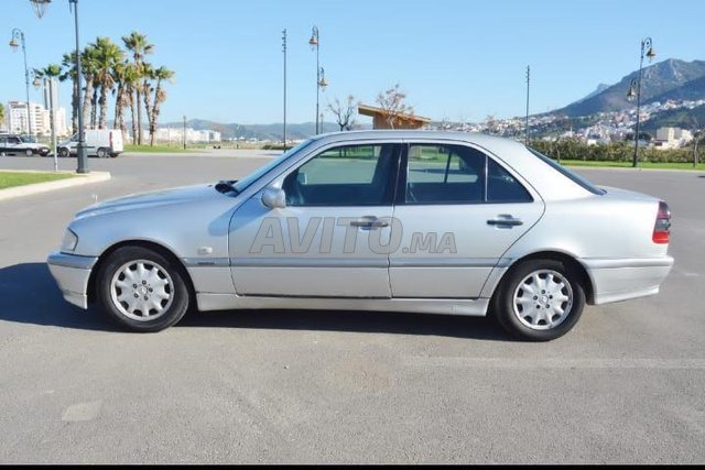 Mercedes-Benz Classe C occasion Diesel Modèle 1999