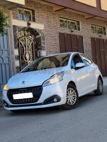 Peugeot 208 occasion Diesel Modèle 2015