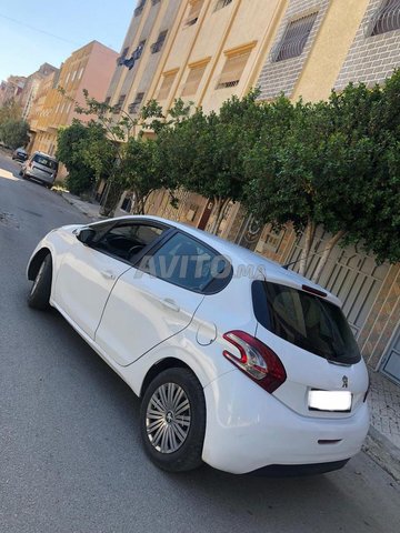 Peugeot 208 occasion Diesel Modèle 2015