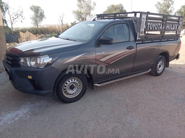 Toyota Hilux occasion Diesel Modèle 2016