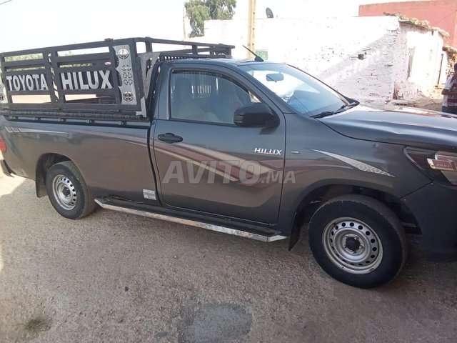 Toyota Hilux occasion Diesel Modèle 2016