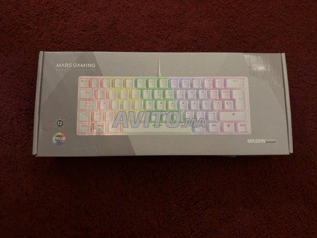 Clavier mecanique blue switch mk60w