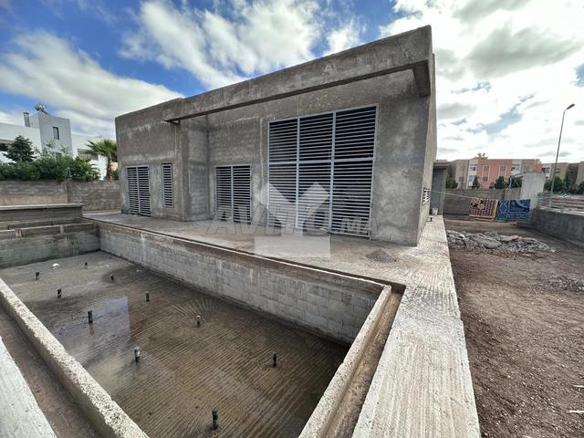 37298-Vente Villa à Marrakech Cherifia de 839 m²