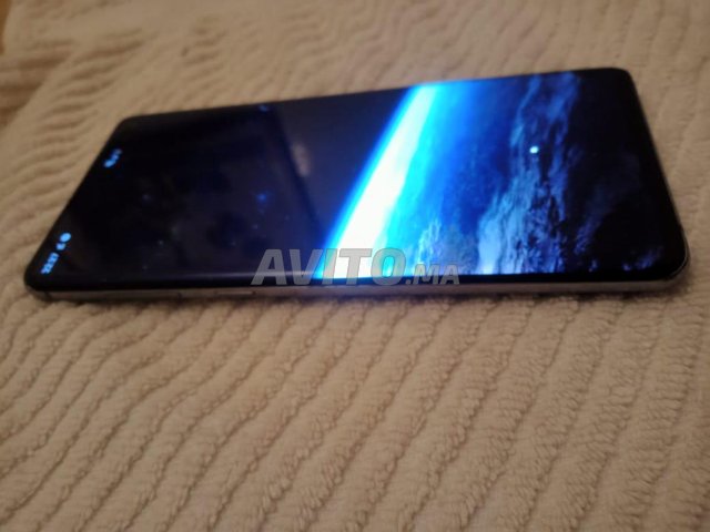 SAMSUNG GALAXY S10PLUS 