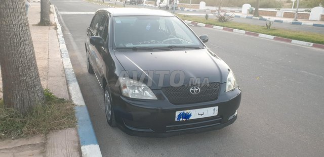 Toyota Corolla occasion Essence Modèle 2003