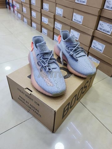Sneakers Yeezy Adidas dispo YZ4590