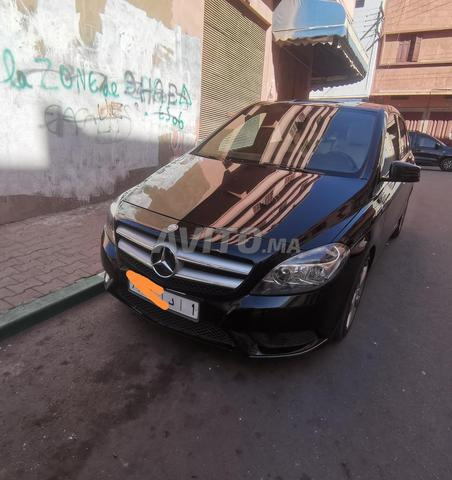 Mercedes classe B 180 ba9a n9iya tt option