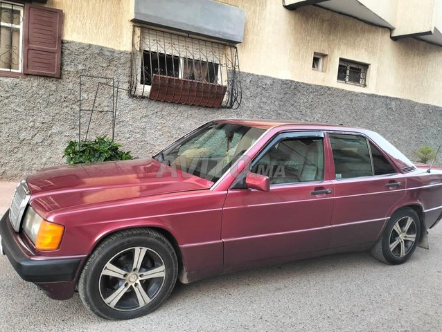 Mercedes-Benz 190 occasion Essence Modèle 1991