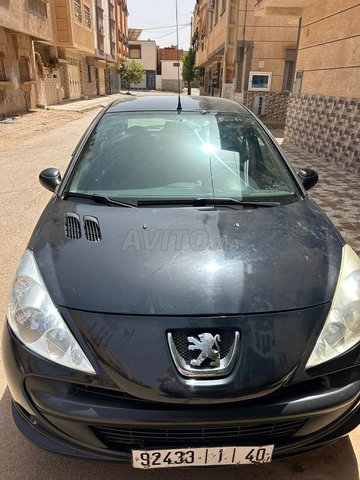 Peugeot 206 Diesel Manuelle 2011 à Oujda