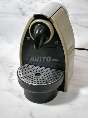 Machine à café nespresso 