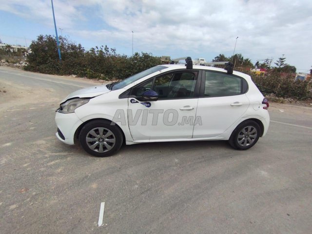 2017 Peugeot 208