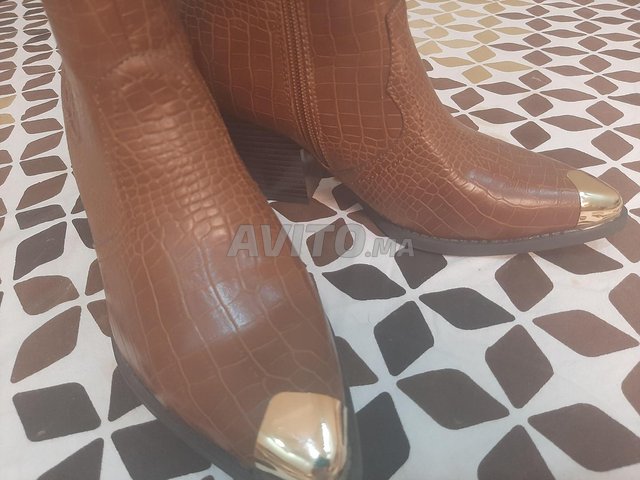 des bottines-botes marron 38