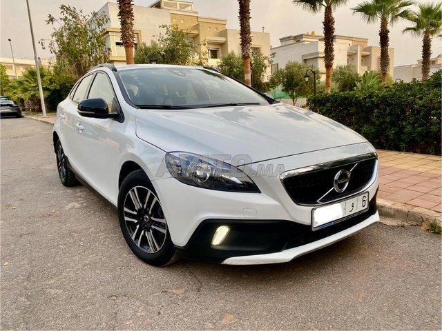 Volvo V40 Cross Country occasion Diesel Modèle 2018