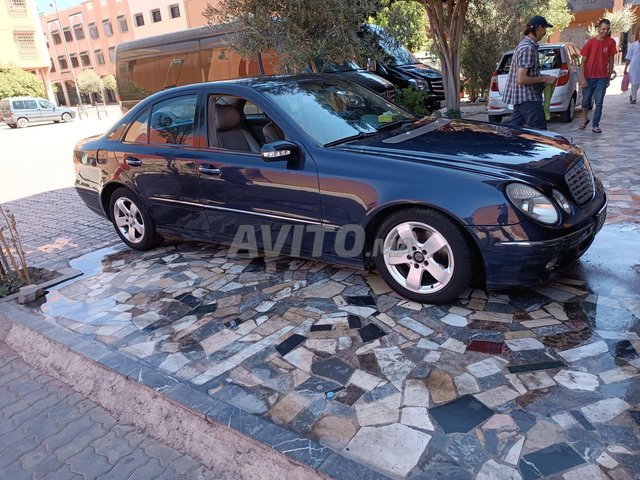 Mercedes-Benz 280 occasion Diesel Modèle 2006