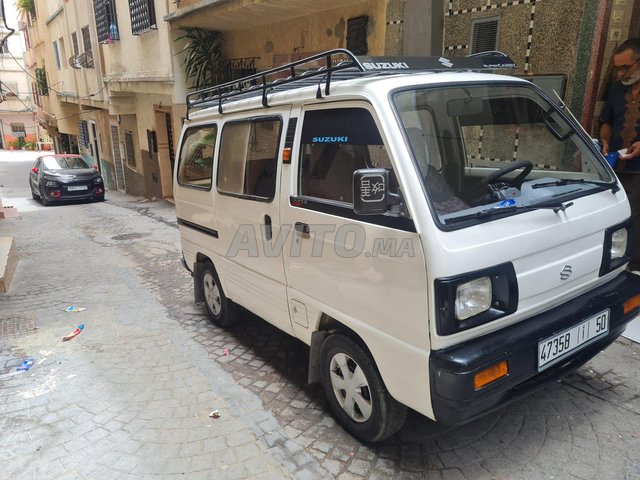 Suzuki Carry occasion Essence Modèle 1992