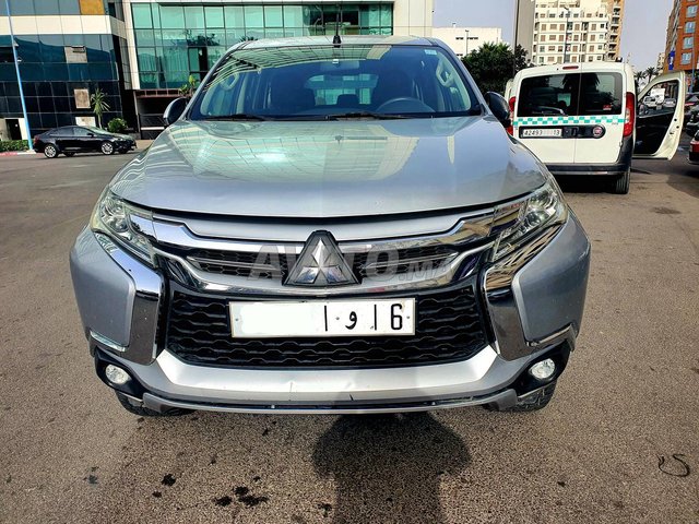 Mitsubishi pajero sport occasion Diesel Modèle 2018