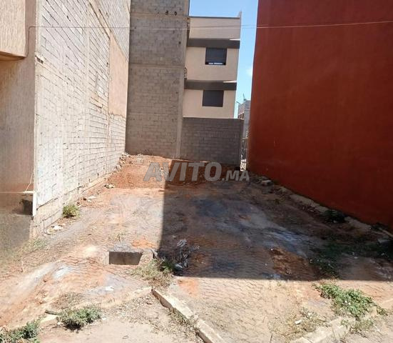 Terrain titré 124m² façade EST R2 à hay essediq 