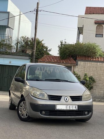 Renault Scenic occasion Diesel Modèle 2005