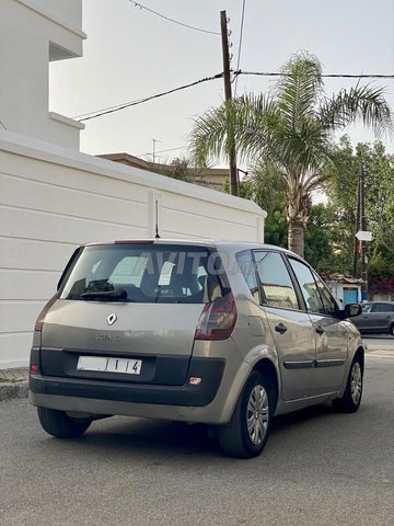 Renault Scenic occasion Diesel Modèle 2005