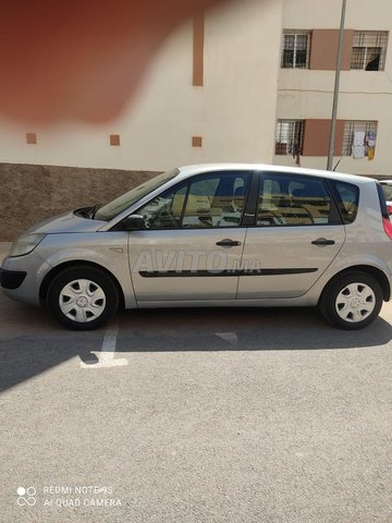 2005 Renault Scenic