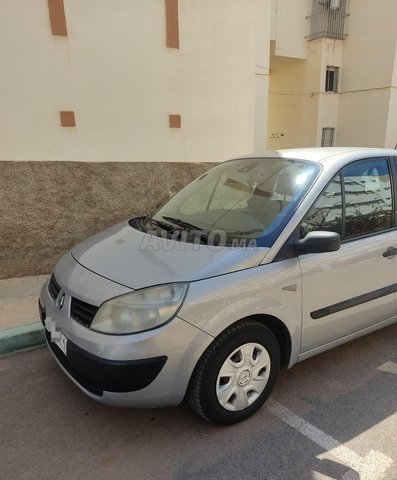 Renault Scenic occasion Diesel Modèle 2005